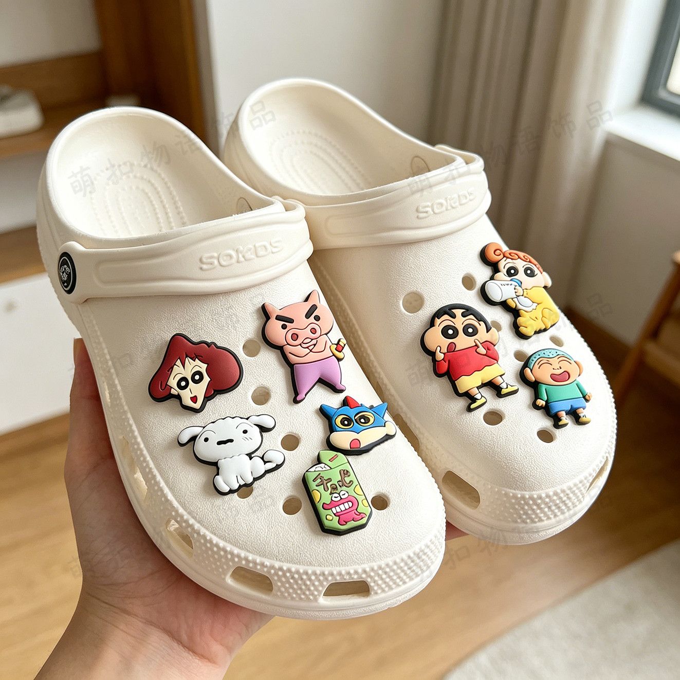 Crayon Shin-chan shoe flower a - Supply Florist ulasan dan harga